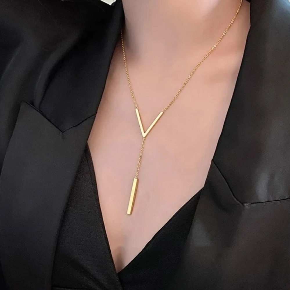 V Shape Charm Bar Tassel Chain